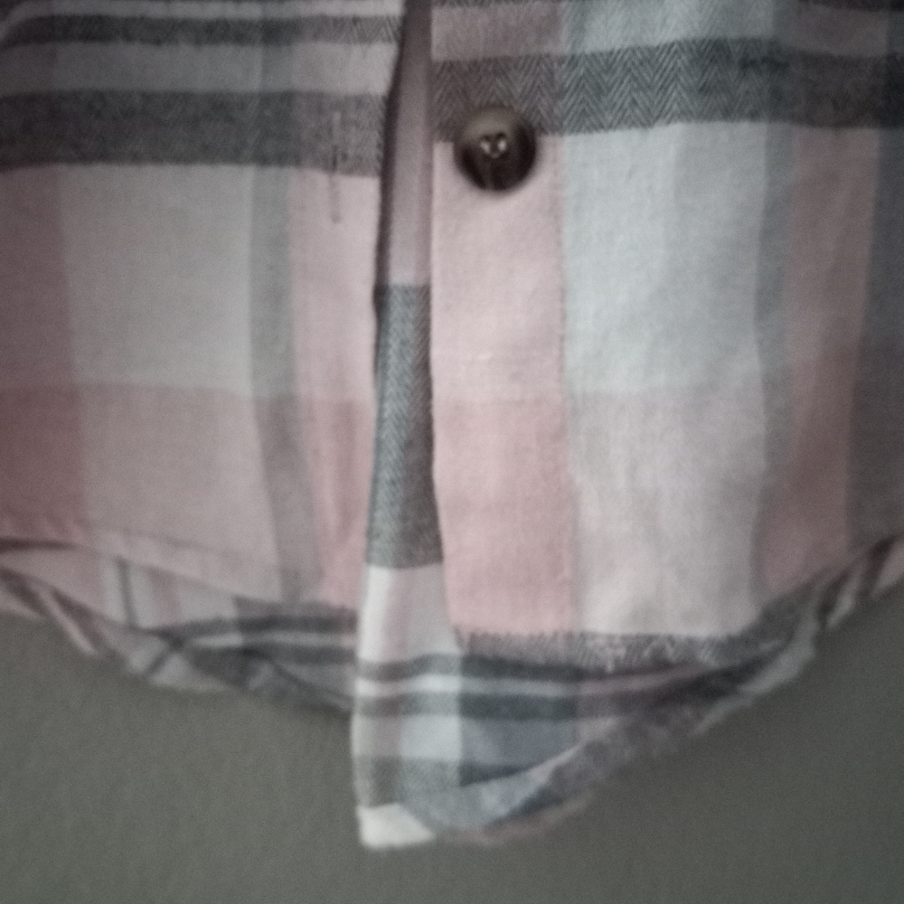 Passport M Cotton Plaid Button Down Collared Top in Gray Pink - Picture 9 of 10